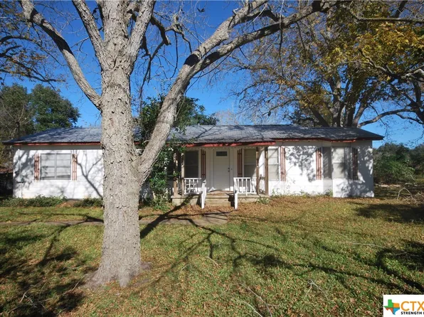 1098 Fm 1680, Moulton, TX 77975