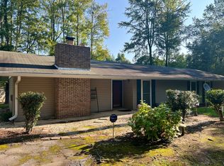 106 Chestnut Rdg, Greenwood, SC 29649