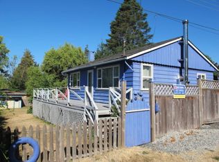 626 Deer Ln, Pt Roberts, WA 98281