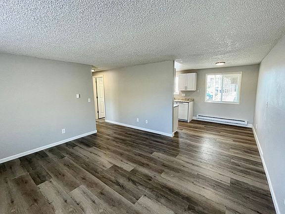 3rd image of 519 Northgate #A4