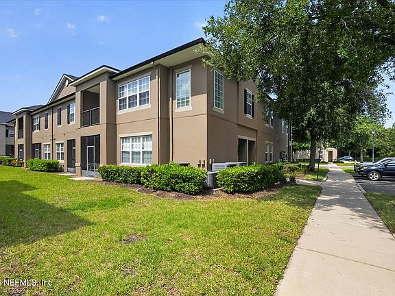 3rd image of 12301 KERNAN FOREST Boulevard #2402