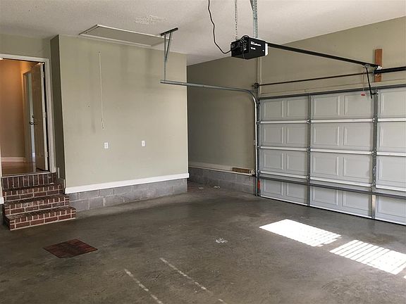 5th image of 206 Turtle Creek Dr