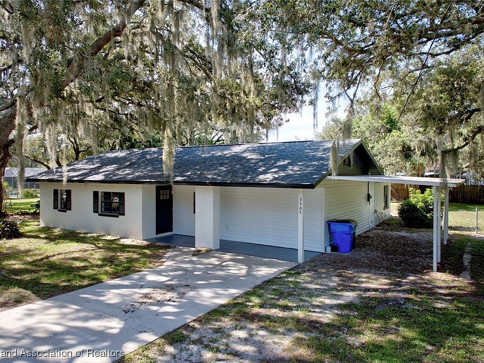 1st image of 3505 King Dr