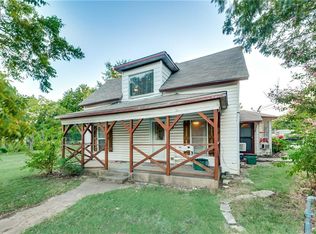 215 S 9th St, Midlothian, TX 76065