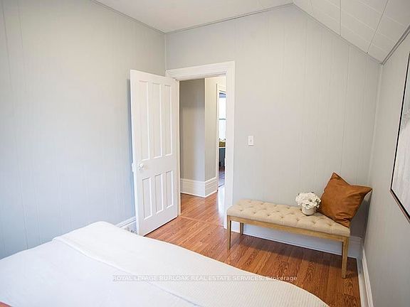 4th image of 67 Terrace Hill St