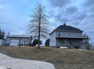 1735 Victoria Ave, What Cheer, IA 50268