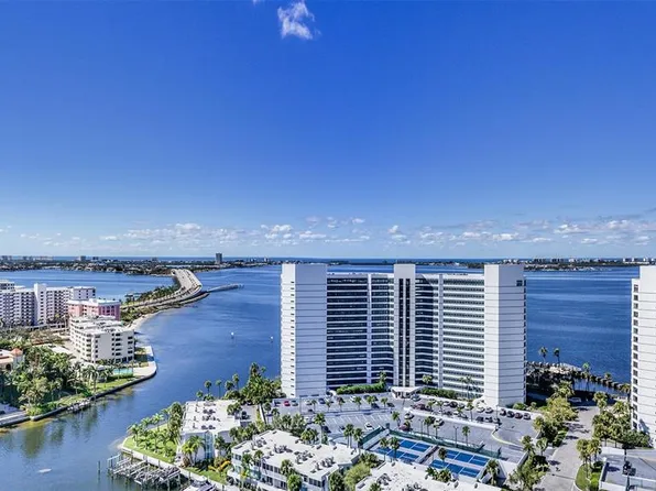 555 Quay Cmns #1402, Sarasota, FL 34236