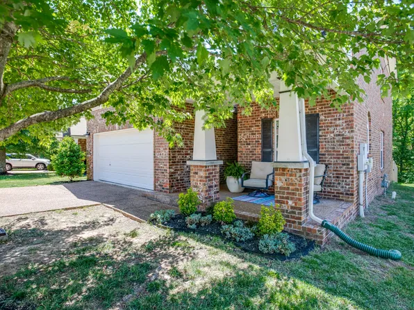 2140 Christina Ct, Hermitage, TN 37076