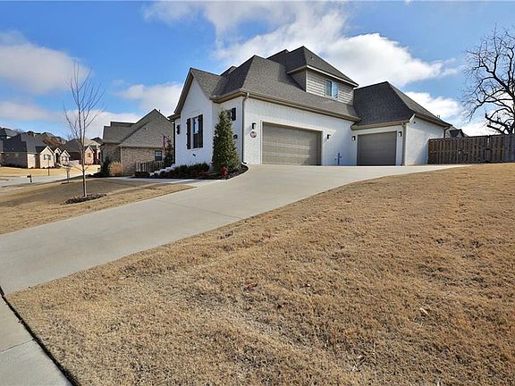 2nd image of 2989 E Pebblestone Dr