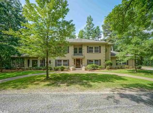 111 Farrar Pl, Hot Springs, AR 71901