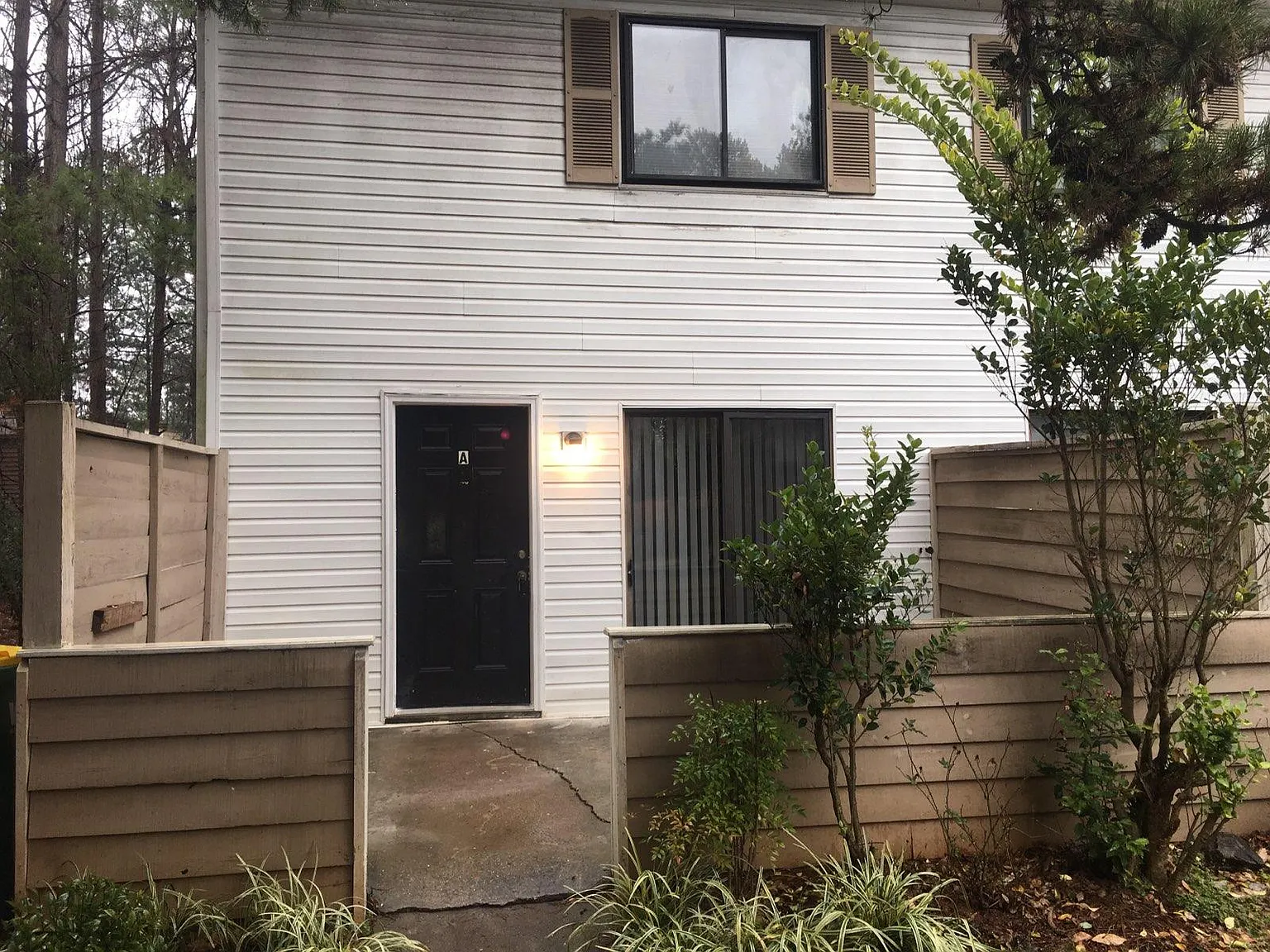3 bed, 3.5 bath, 2000 sqft, $1,700 — Photo 3