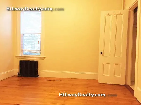 51 Custer St #3R — Photo 7