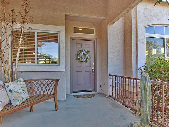 3rd image of 3273 E Thornton Ave