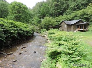 1994 Bald Mountain Rd, Burnsville, NC 28714