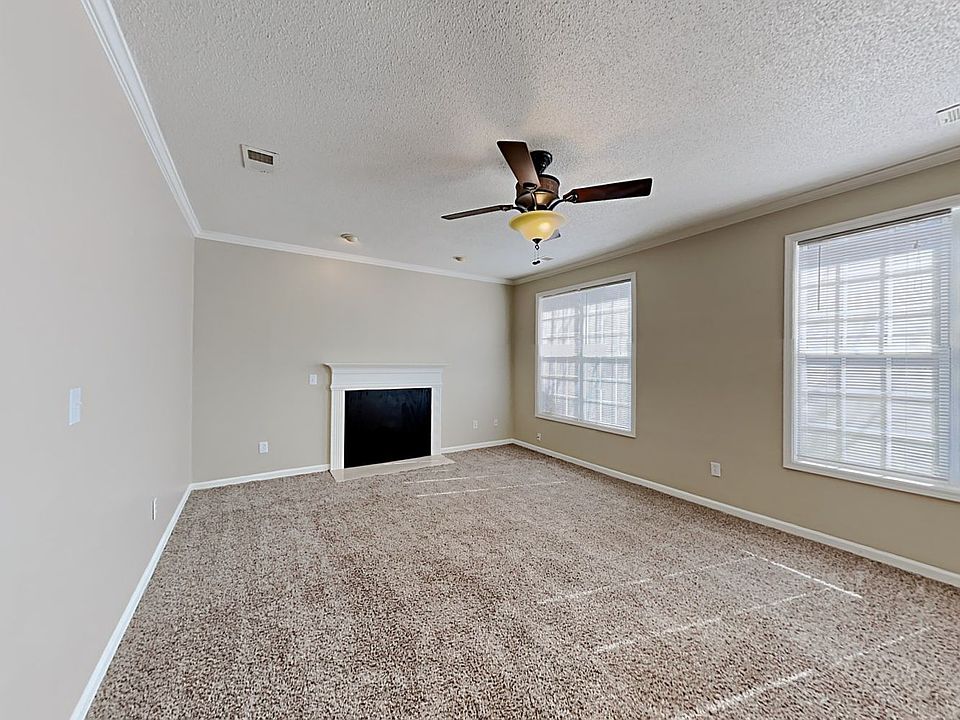 195 N Strathmore Dr, Sharpsburg, GA 30277 Zillow