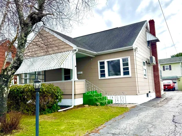 54 54 1/2 Jefferson St, Weatherly, PA 18255