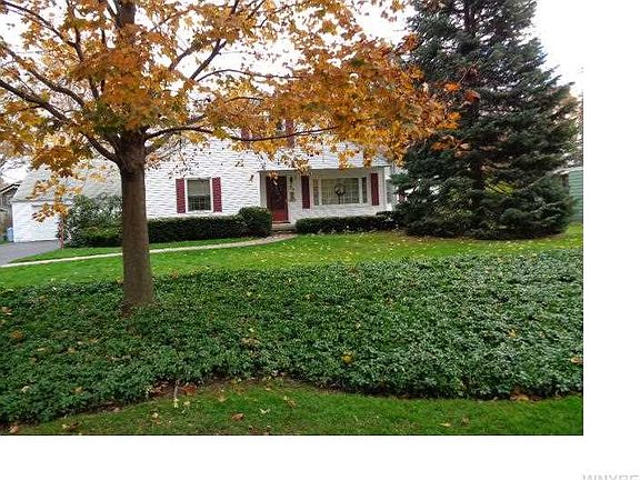 3rd image of 79 Park Pl