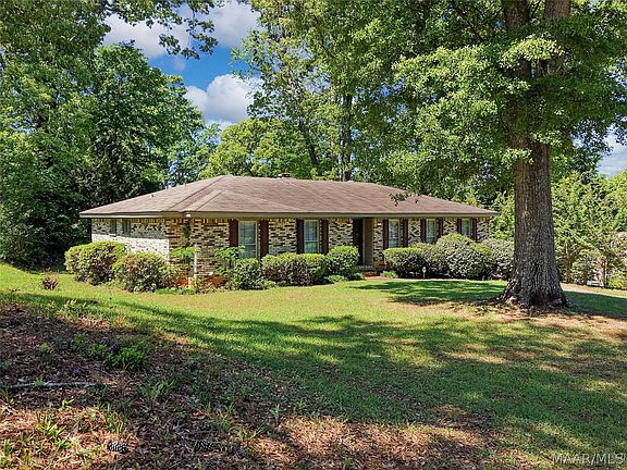 2nd image of 1237 Woodhill Ct