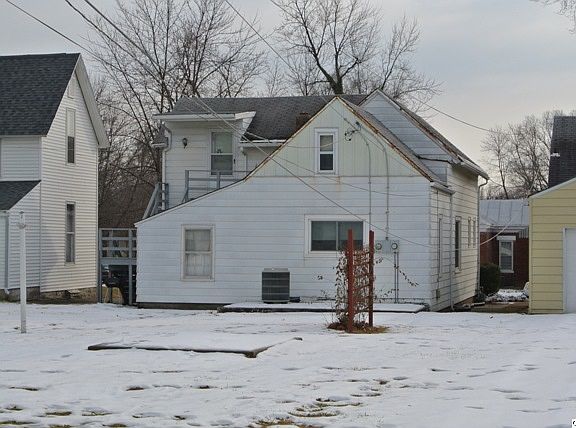 Home for Sale in Quincy, IL $78,000