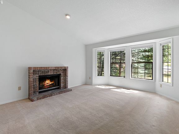 5th image of 383 NW 140th Pl