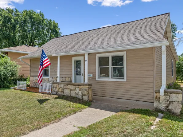 19 Lenox St, Winona, MN 55987