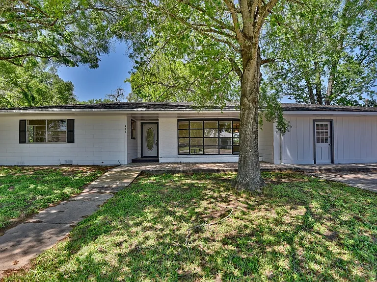 415 Silliman St — Photo 1