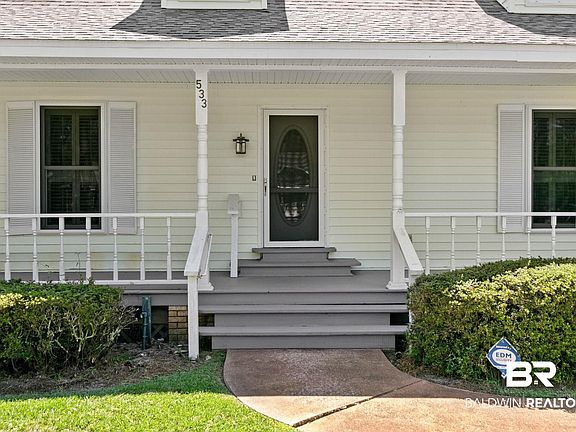3rd image of 533 Wedgewood Dr