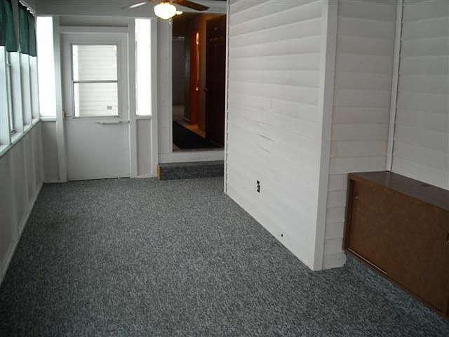 Nice 3 season porch