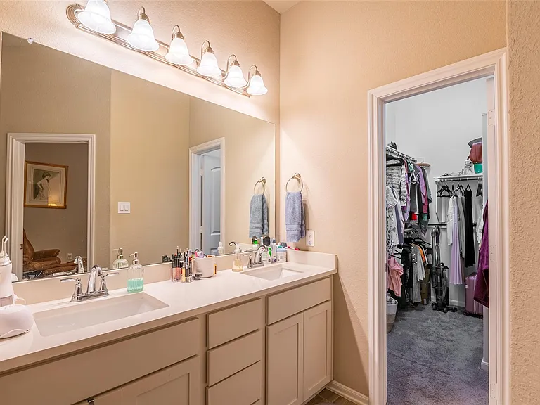4217 Merry Mill Dr — Photo 25