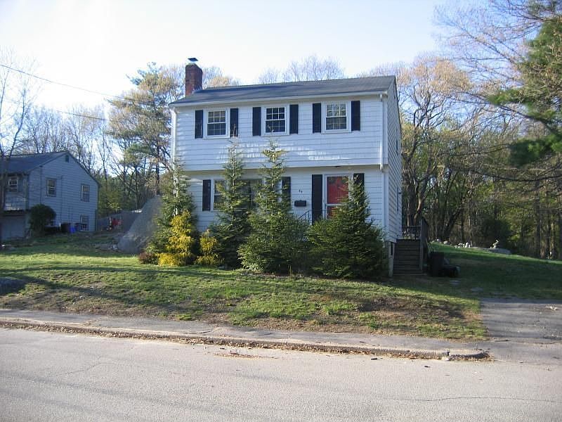 1st image of 44 Marie Ave