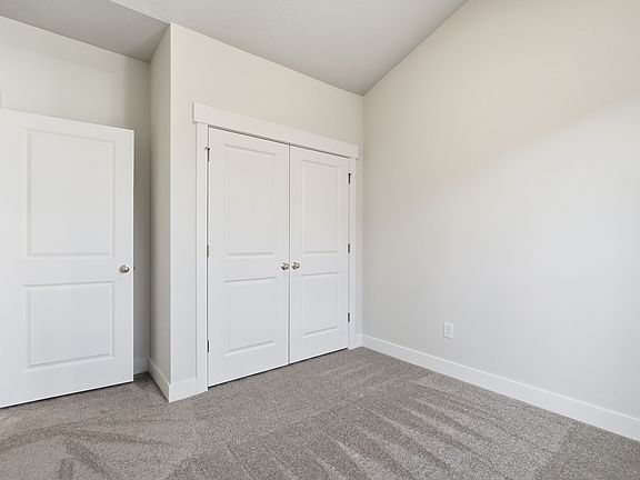 4th image of 7330 S Mist Ln #94