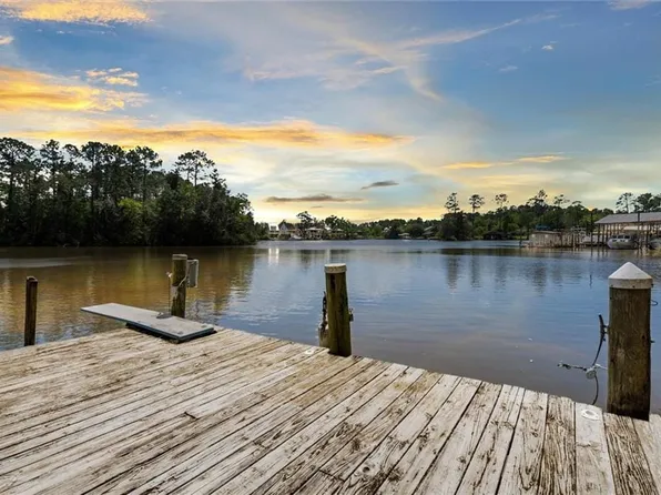 16620 Ferry Rd, Fairhope, AL 36532