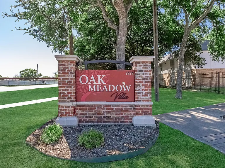 Oak Meadow Villa — Photo 6