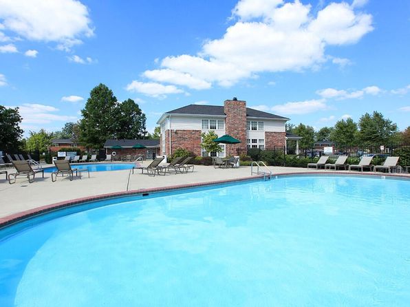 7999 Silverleaf Dr #528