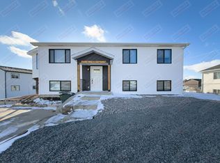 430 Oregon Ave, Gillette, WY 82718