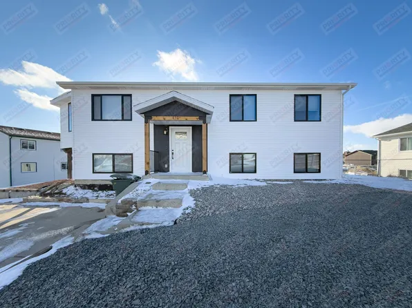 430 Oregon Ave, Gillette, WY 82718