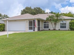 5706 41st St E, Bradenton, FL 34203