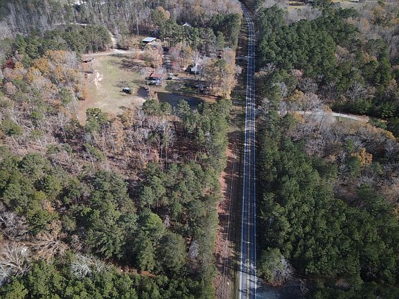 Road frontage of approximately 260 feet.