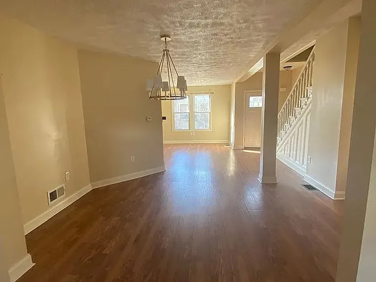 421 Sweetbriar St — Photo 11