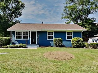 4222 Winedale Ln, Charlotte, NC 28205