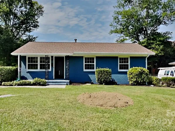 4222 Winedale Ln, Charlotte, NC 28205