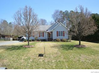 7184 Autumn Ridge Ln, Mechanicsville, VA 23111