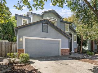8234 New Gateway Ln, Elk Grove, CA 95758