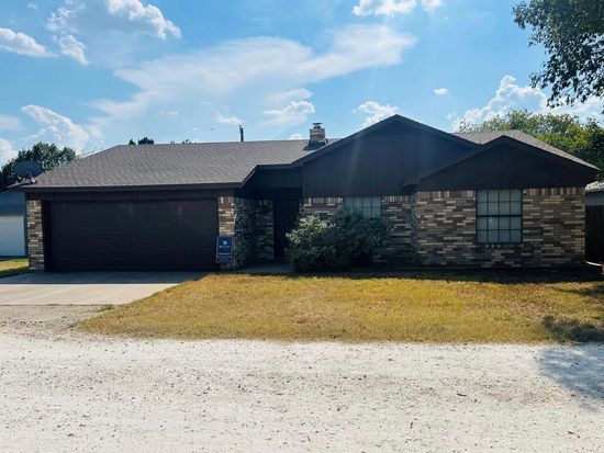 117 Cedar Hill Dr, Whitney, TX 76692