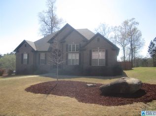 601 Overlook Rd, Fultondale, AL 35068