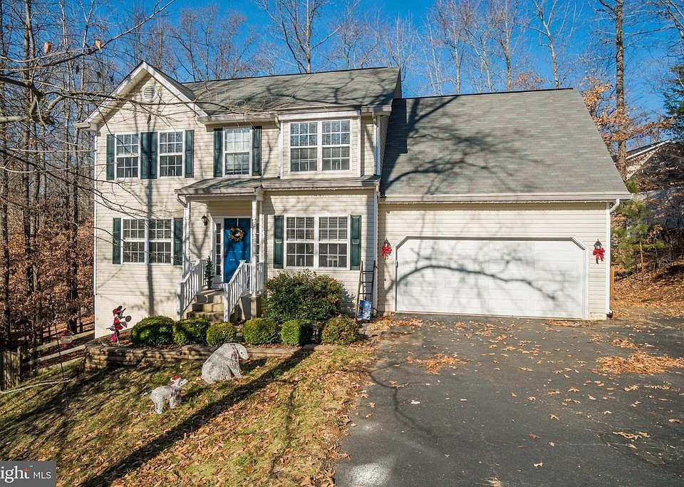 Welcome to 6285 Dawes Drive!