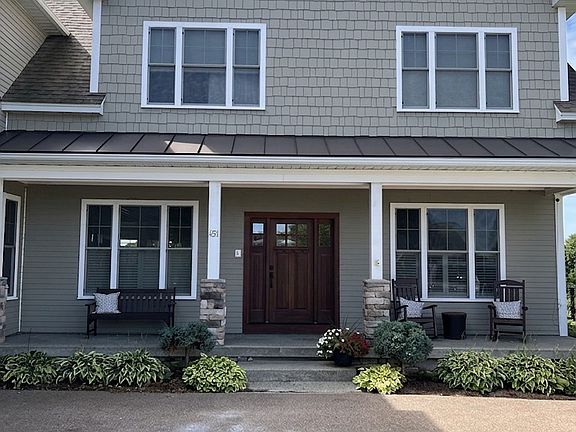 2nd image of 451 Golf Course Rd