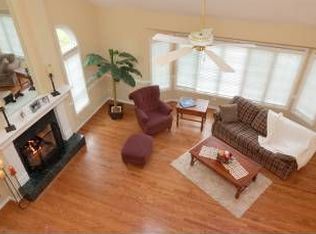 3104 Gateshead Dr, Naperville, IL