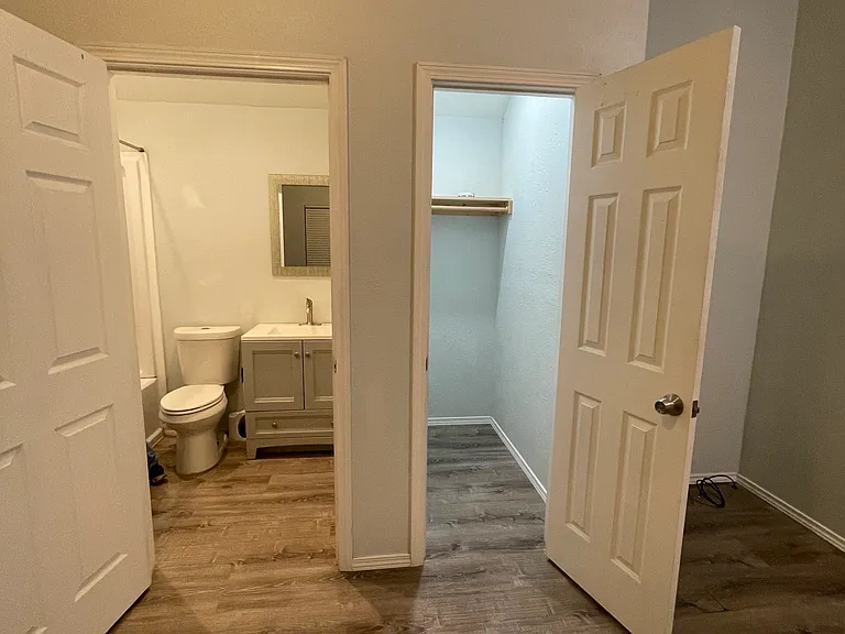 126 Deer Lake Dr #D — Photo 25