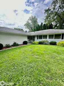 30 Cascade Ter, Burlington, IA, 52601